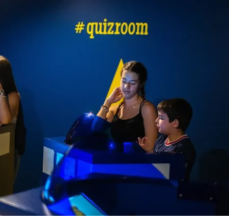 Instafeed Quiz Room - 6